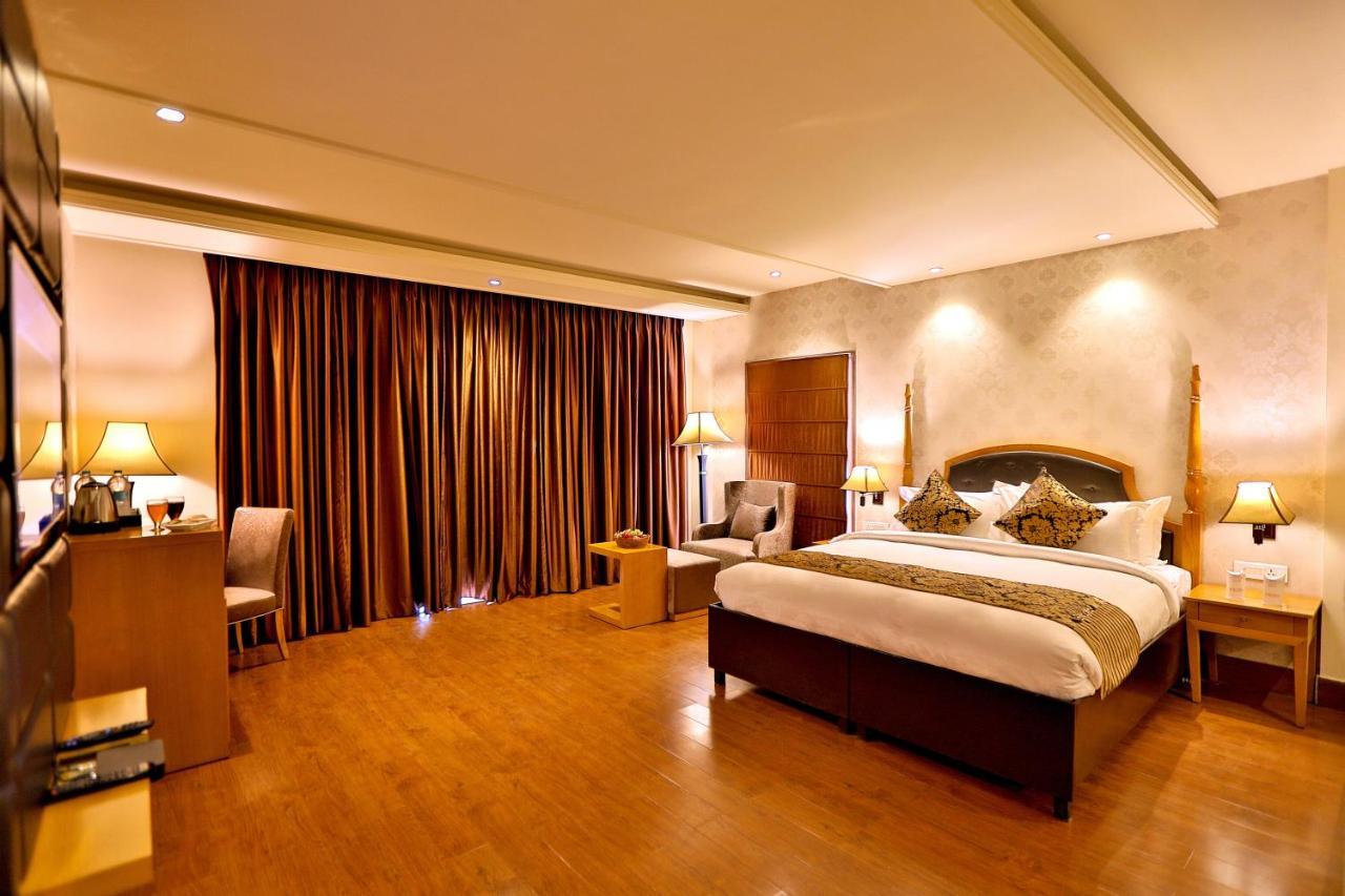 Regenta Resort Bharatpur, Fatehpur Sikri Road Extérieur photo