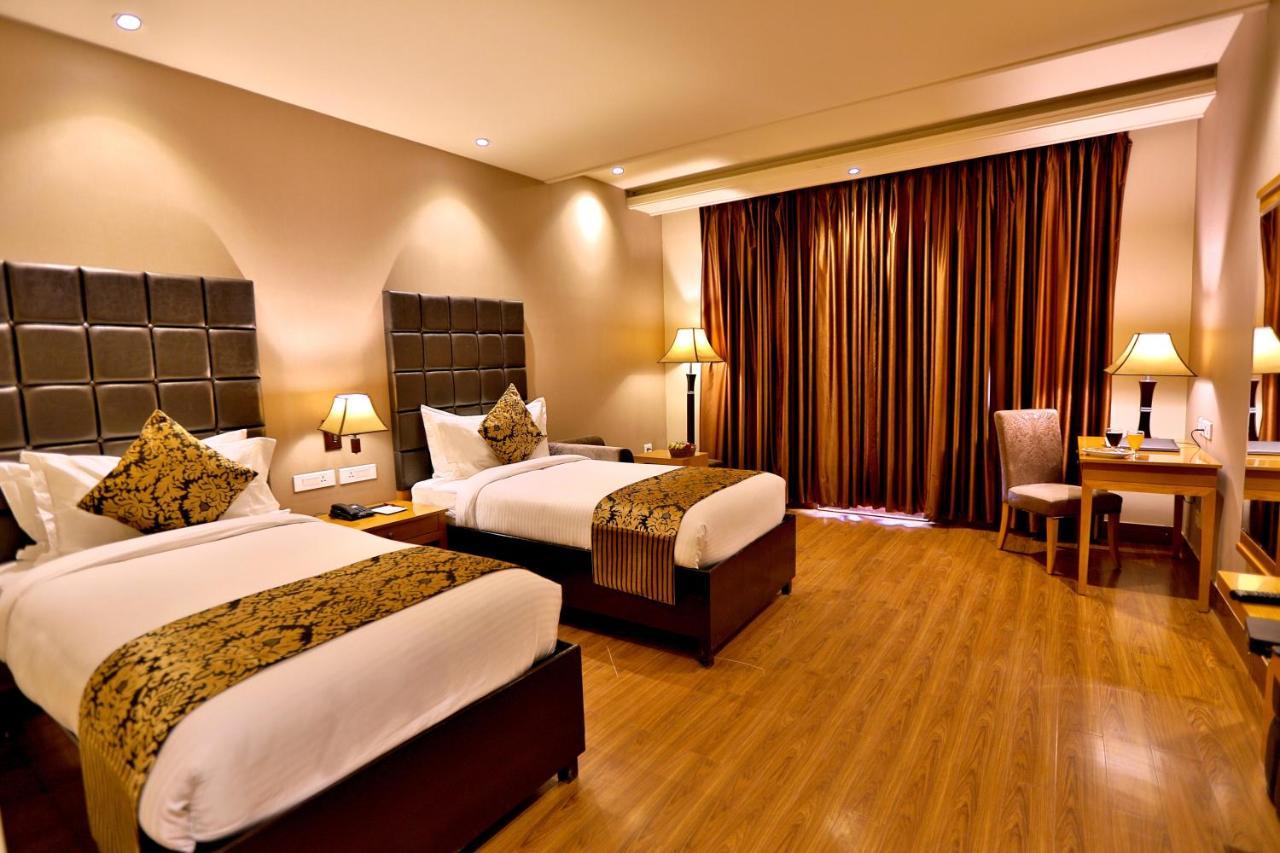 Regenta Resort Bharatpur, Fatehpur Sikri Road Extérieur photo